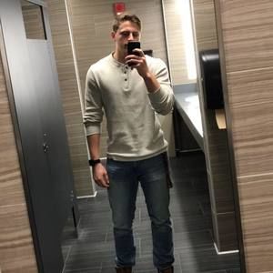 Meet your Posher, Adam